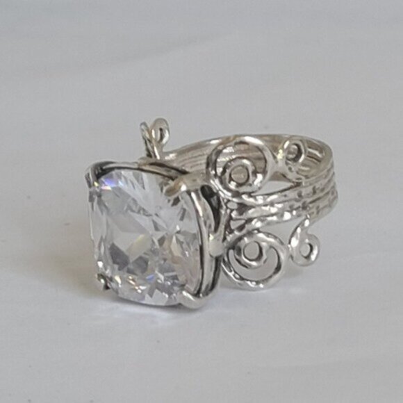 Vintage Sterling Silver Large Chunky Filigree Huge Cushion Cut CZ Crystal Ring - Picture 14 of 15